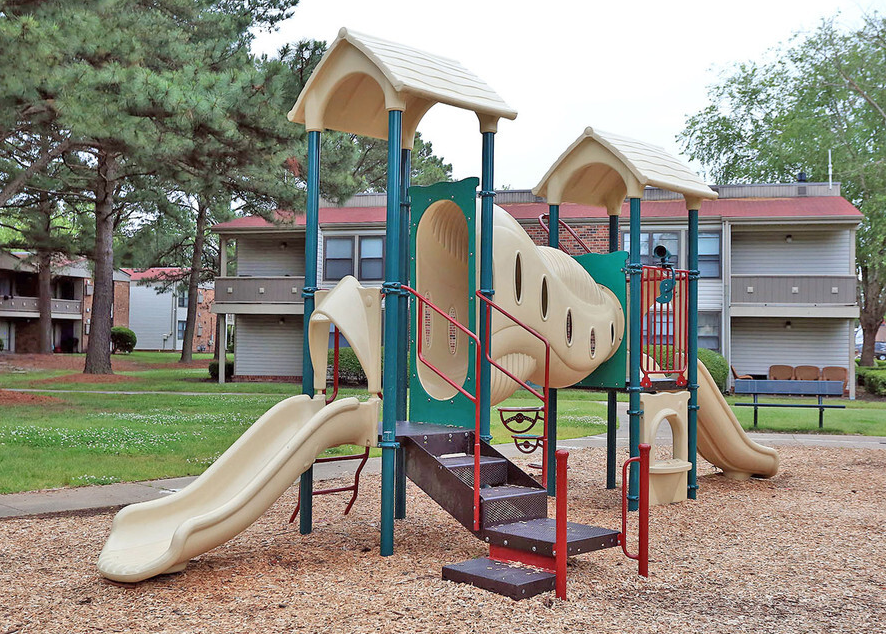 Gallery Langley Square Apartments