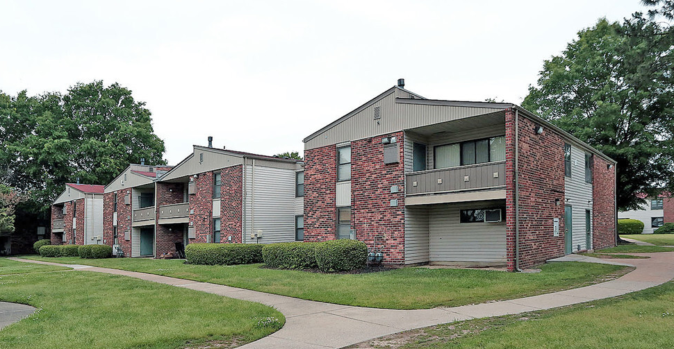 Gallery Langley Square Apartments